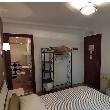 Akelarre Ostatua Guest house 3*