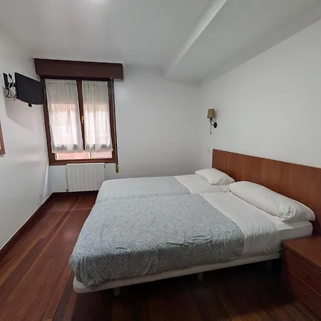 Guest house Akelarre Ostatua 3*