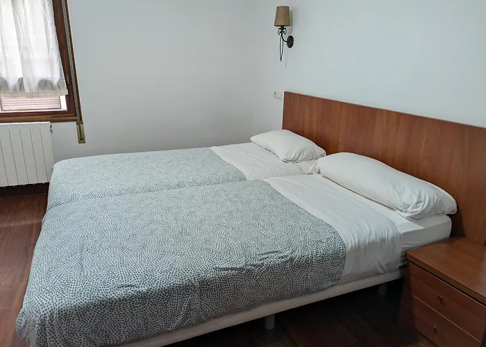 Pensión Akelarre Ostatua Guernica y Luno