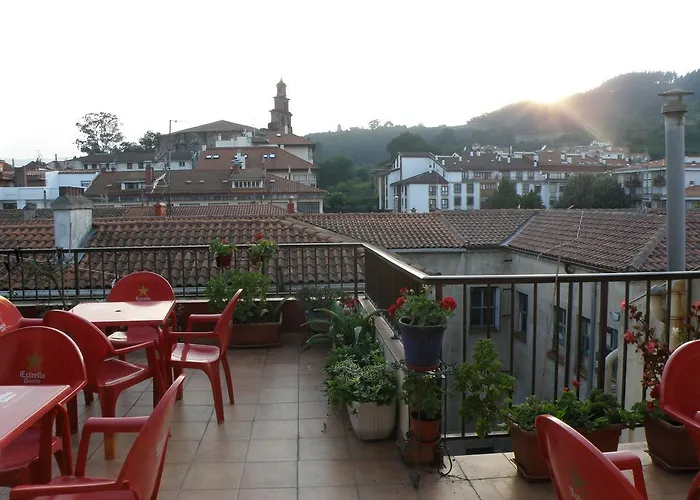 Pensión Akelarre Ostatua 3*